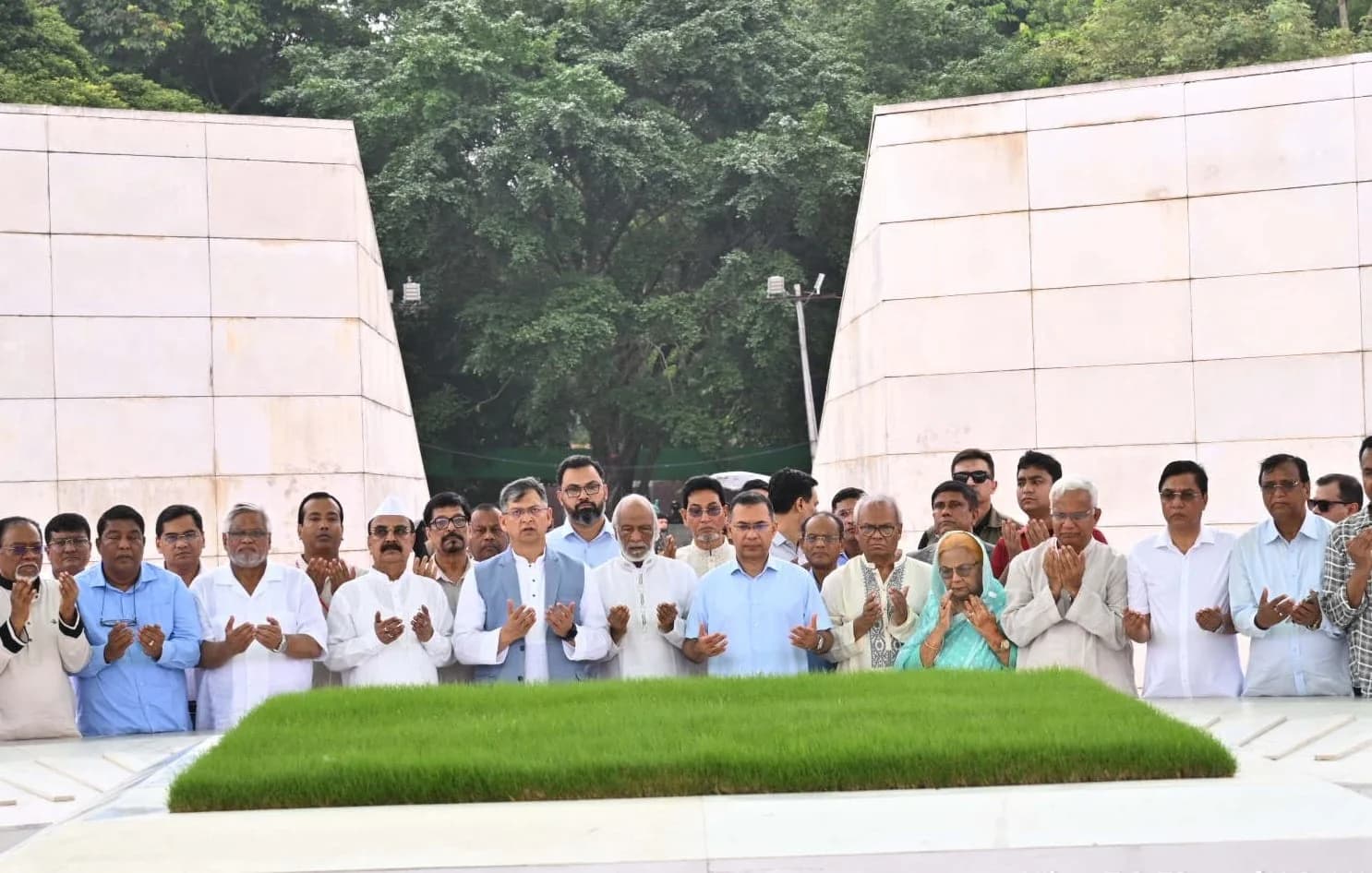 বিএনপির প্রতিষ্ঠাবার্ষিকীর কর্মসূচিতে নেতাকর্মীদের উপস্থিতি